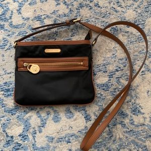 Michel Kors purse